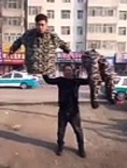 The Trick of Magician Finally Revealed