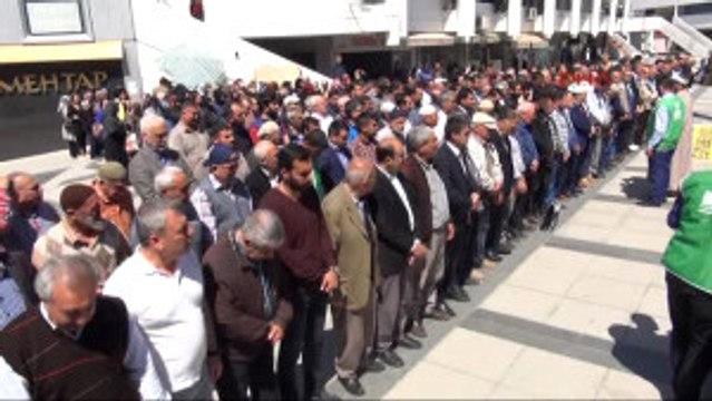 Mersin Suriye'de Ölenler Için Gıyabi Cenaze Namazı Kılındı