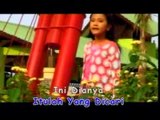 Christina - Medley Potong Bebek, Ular Naga, Burung Kakak Tua [Official Music Video]