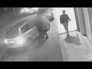 Crotone - Rapina il suo negozio per pagare i debiti, 3 arresti (05.04.17)