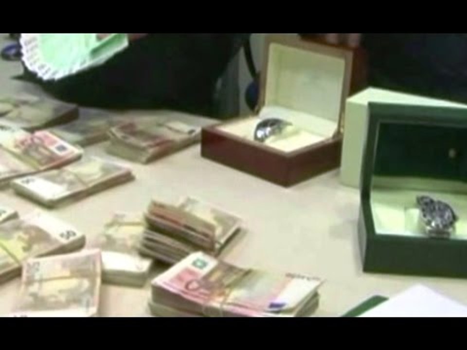 Napoli - Camorra, sequestrati beni per 320 milioni al clan Contini (05.04.17)