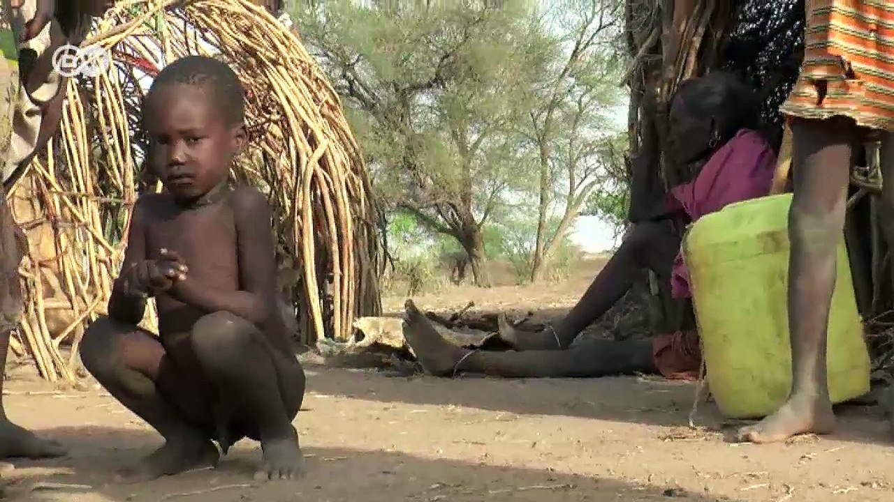 Dürre bedroht in Kenia Mensch und Tier | DW Deutsch