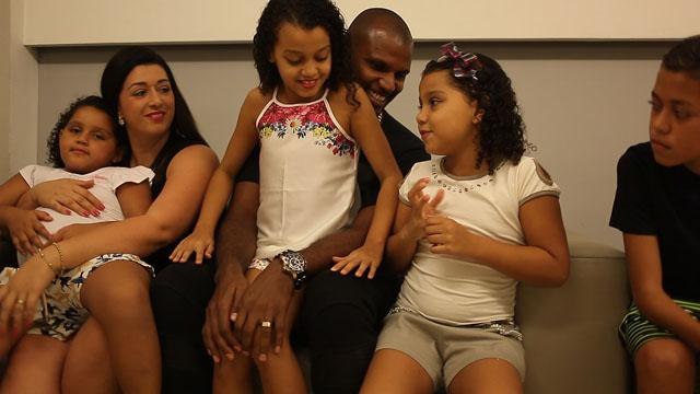 Ao lado da família, Jefferson fala sobre recuperação e objetivos