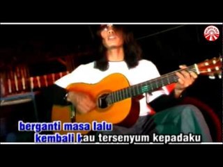 Thomas Arya - Serempak Anak Dara [Official Music Video]