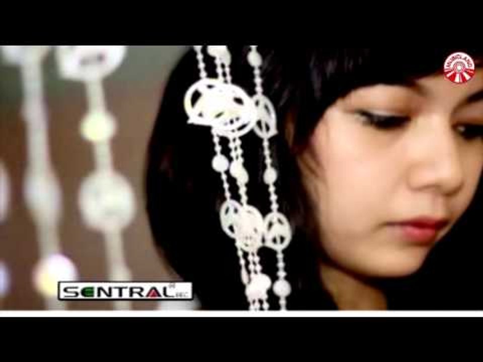 Ovhi Firsty - Sansal Bacinto [Official Music Video]