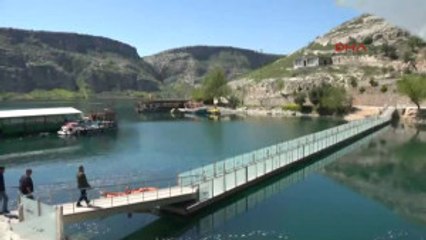 Şanlıurfa Halfeti'ye 'Yüzen Otel' Projesi