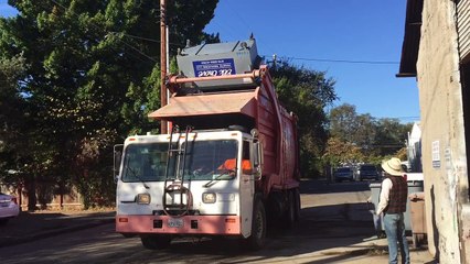 Elk Grove Waste Services - CCC Wittke Starlight-tjCFszN-SDc