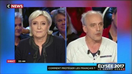 Poutou atomise Fillon et Le Pen