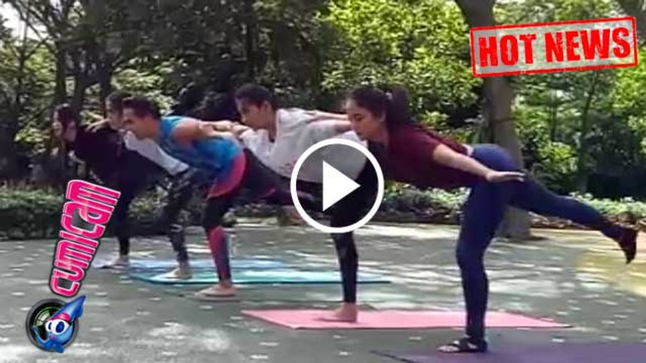 Hot News! Gokil! Gaya Terbang Jedar dan Chacha Frederica Bikin Gagal Fokus - Cumicam 06 April 2017