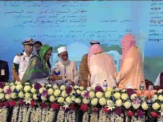 সোহরাওয়ার্দীতে চলছে ওলামা মাশায়েখ সম্মেলন