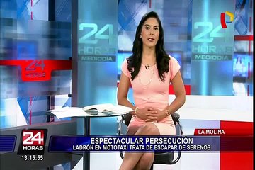 Desaparece conductor cuando su auto fue arrastrado por río en Piura