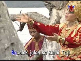 Elvia - Indak Sabandiang [Official Music Video]