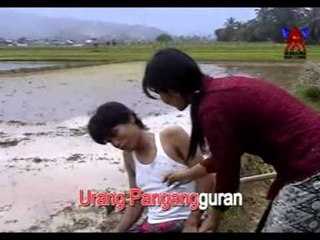 Pono & Nining - Usah Berang [Official Music Video]