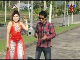 Liza Tania - Mato Karanjang [Official Music Video]