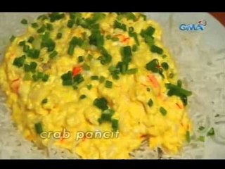 Saksi: Deep fried noodles, nilagyan ng crab meat at itlog