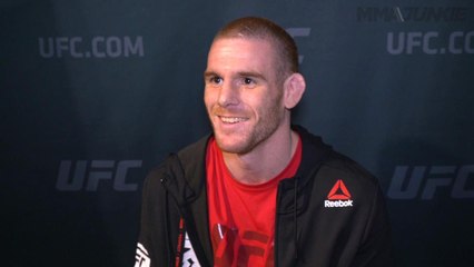 No stranger to fighting in opponent's hometown, Andrew Holbrook says 'it's just another fight'