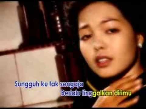 Yelse - Bukan Niatku(Jawaban Bunga) [Official Music Video]