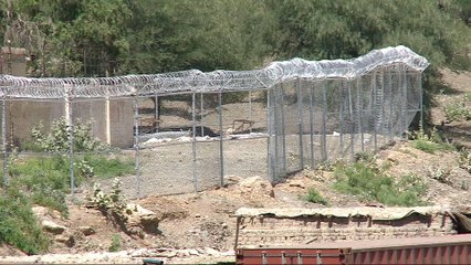 Pakistan fence to seal off Afghan border