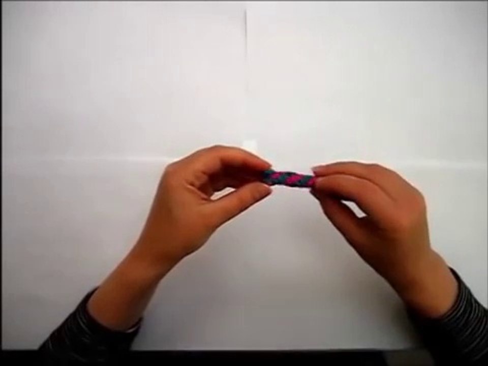 Scoubidou Anleitung einfach - Runde Knoten - Bänder Basteln _ flechten-MHju