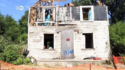 Artist brings Rosa Parks' house to Berlin | DW English