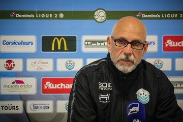 J32 / Gilbert Zoonekynd avant Brest - Tours