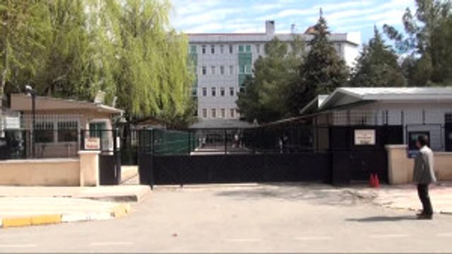 Futbolcu Deniz Naki'ye 1 Yıl 6 Ay 22 Gün Hapis Cezası