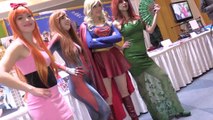 SPIDER-MAN vs HARLEY QUINN vs BATMAN vs SUPERMAN at Comic Con!-XcAXSw4kI