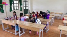 Frozen Elsa & Spiderman  AT SCHOOL Learn COLOR! Anna is Teacher! w_ Prank Joker Hulk Superhero fun-JP8T