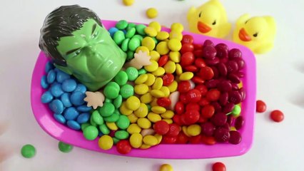 Superhero Hulk Baby Doll Bath Time M&Ms Chocolate Shower With Nursery Rhymes Finger Family Song-T_PrvyH