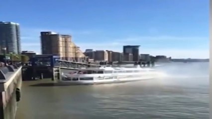 Big Ship vs Bridge Compilation! Crazy Boat Crashes 2017! Worst Boat Fails!-VLDG_