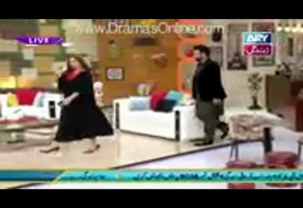Watch Noor's Entry in Faisal Qureshi's Show After Divorce