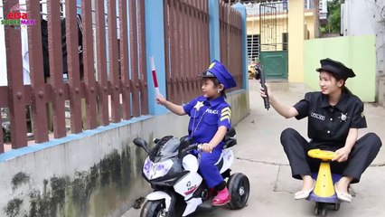 Frozen Elsa Spiderman  JOKER kidnap Police fake,Toy Cars & Police Arrest! w_ Superheroes Kids Fun-Y1T3K