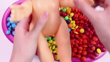 Learn Colors Crying Baby Doll Bath Time With M&Ms Chocolate Nursery Rhymes Finger Song-NT6G9hF5