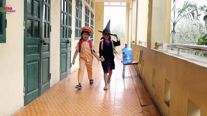 Frozen Elsa & Spiderman AT SCHOOL, Learn My Body! w_ Prank, Joker, Maleficent Teacher! Superhero fun-sO