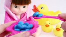 Baby Doll Bath Time Learn Colors Nursery Rhymes Finger Song DIY Orbeez Icecream-Ba