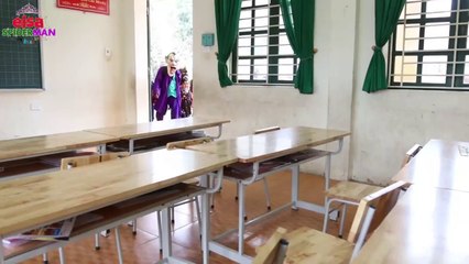 Frozen Elsa & Spiderman  AT SCHOOL Learn COLOR! Anna is Teacher! w_ Prank Joker Hulk Superhero fun-JP8TJRKI