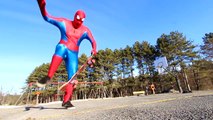 Spiderman vs Venom vs Werewolf! - Skateboarding Tricks - Superhero Battle Movie In Real Life スパイダ