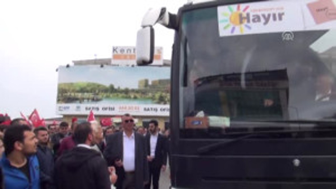 CHP Yalova Milletvekili Ince'den Afiş Tepkisi