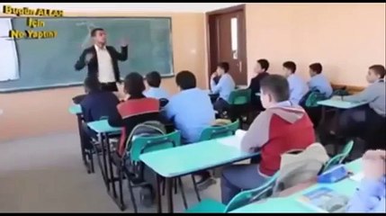 Dünyayi ağlatan kısa  klip ,çocuğun derse geç kalması izleyin