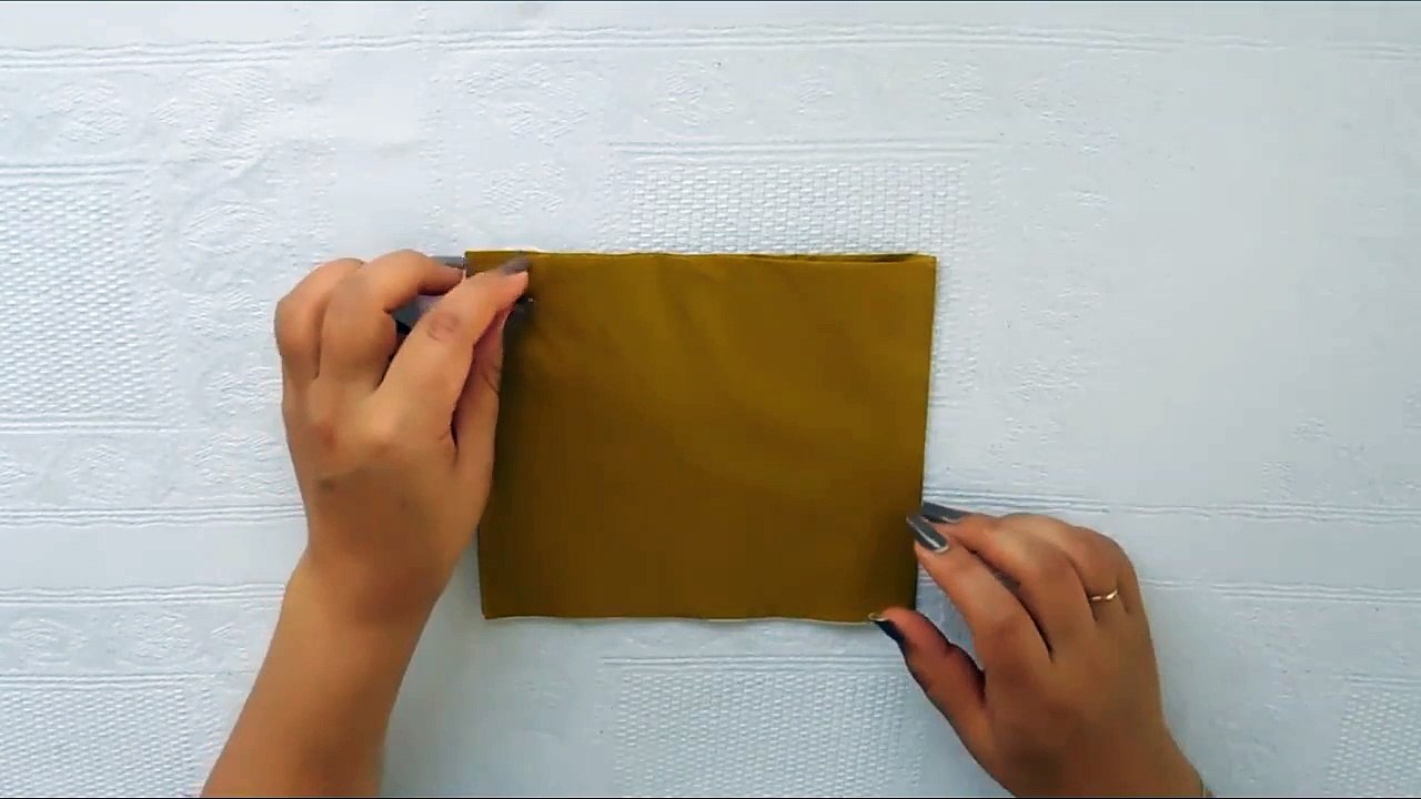 Swan Napkin Folding - How to Make a Swan Napkin - Easy Tutorial-4v7h