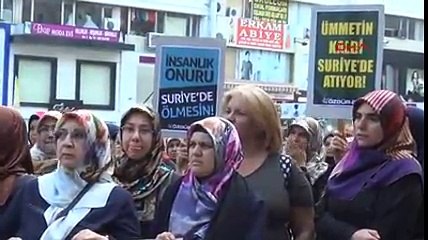 İdlib'deki saldırı Antalya'da protesto edildi