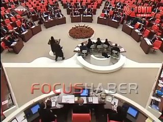 Pervin Buldan Mehmet Metineri Resmen Mecliste Yerin Dibine Gömdü
