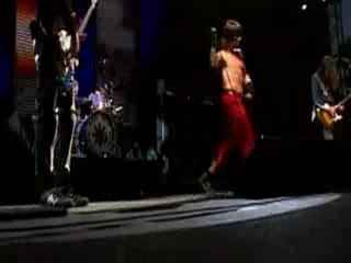 Red hot Chili Peppers - montage Slane Castle