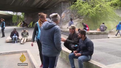 Banquet for refugees: Entrepreneurs feed over 500 in Paris