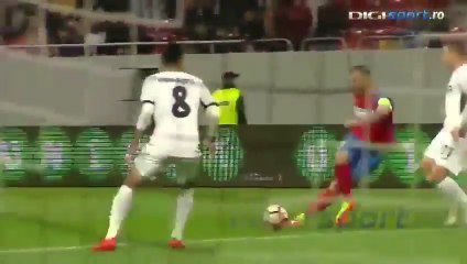 Denis Alibec Wicked Rabona Assist vs Astra!