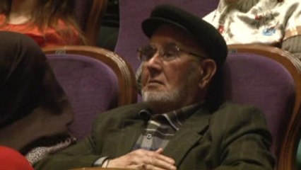 Nihat Hatipoğlu Küçükçekmece'de Kutlu Doğum Özel Etkinliğine Katıldı