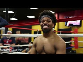 Shawn Porter doesnt expect Mayweather to KO McGregor. Warns it could be ugly fight