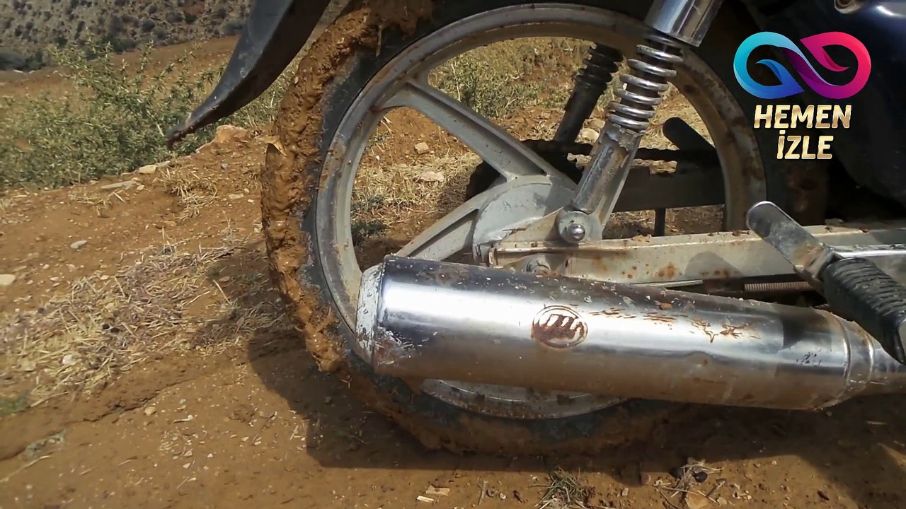 Motorla Abağan Yaylasından İnerken Çamura Saplandık - Offroad