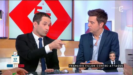 Benoit Hamon réagit après l'enfarinage de François Fillon à Strasbourg - Vidéo