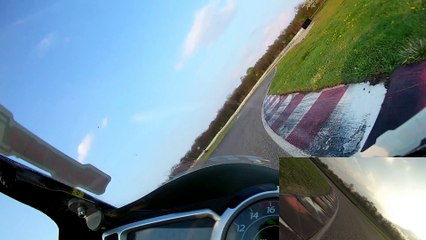 anneau du rhin 03.04.17 Crash entrainement soirée Team Passion Vitesse Triumph Daytona R